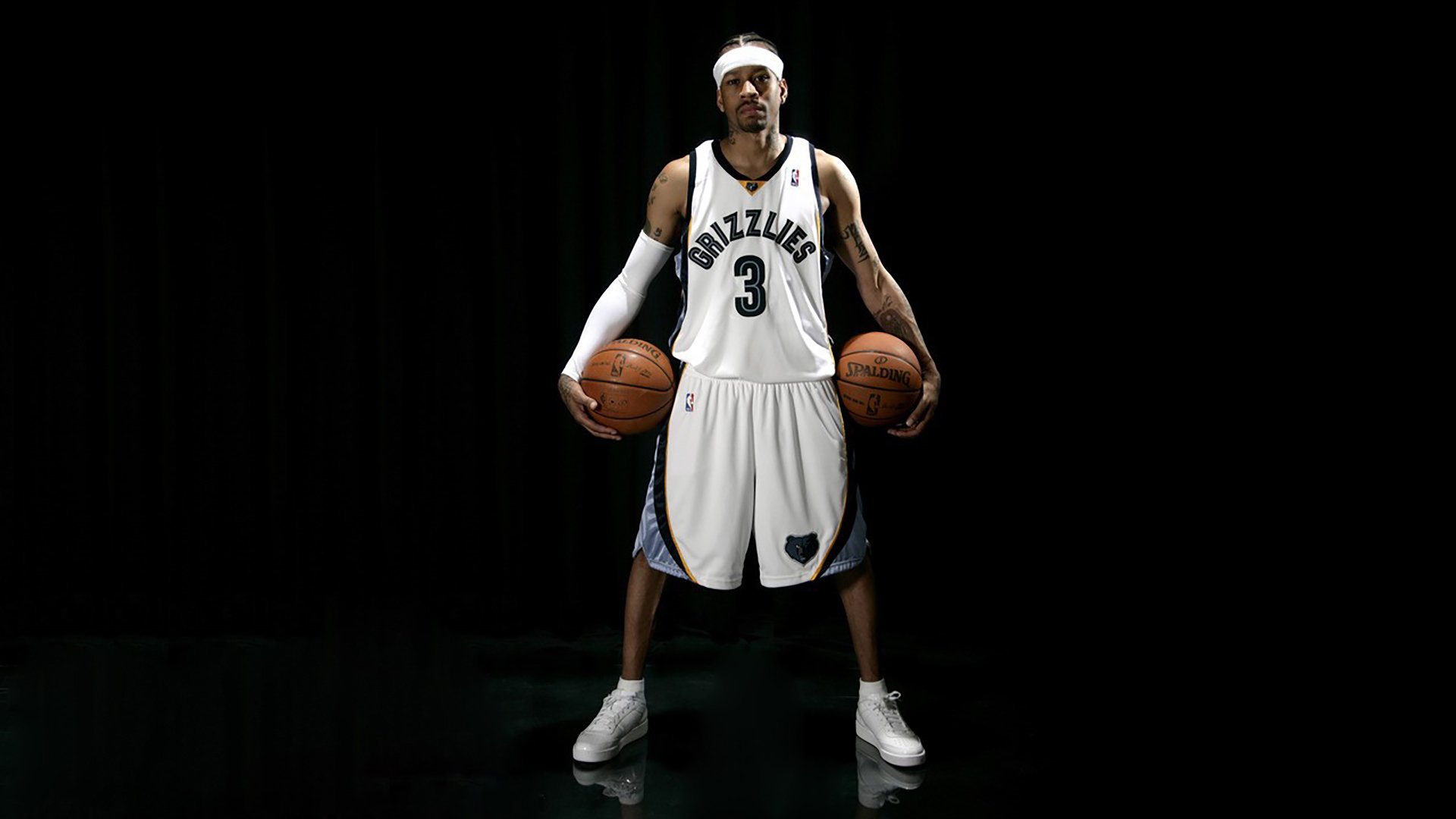 球队凝聚力:从逆境中成长的故事激励人心,篮球团队凝聚力